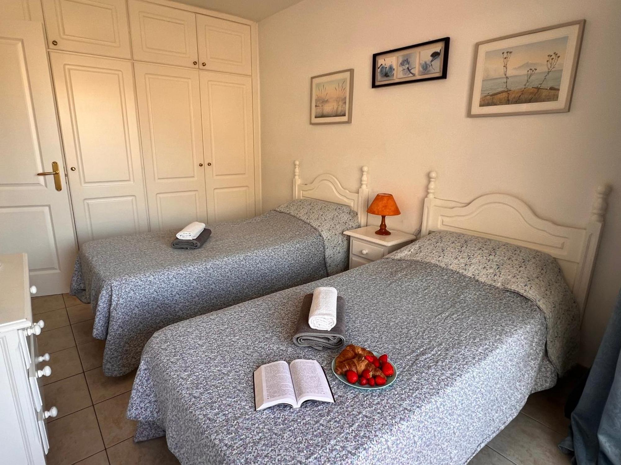 Jardin Apartment Puerto de Santiago  Luaran gambar